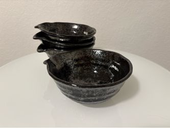 FOUR Ceramic Matcha Pouring Bowls Metallic Silver and Black