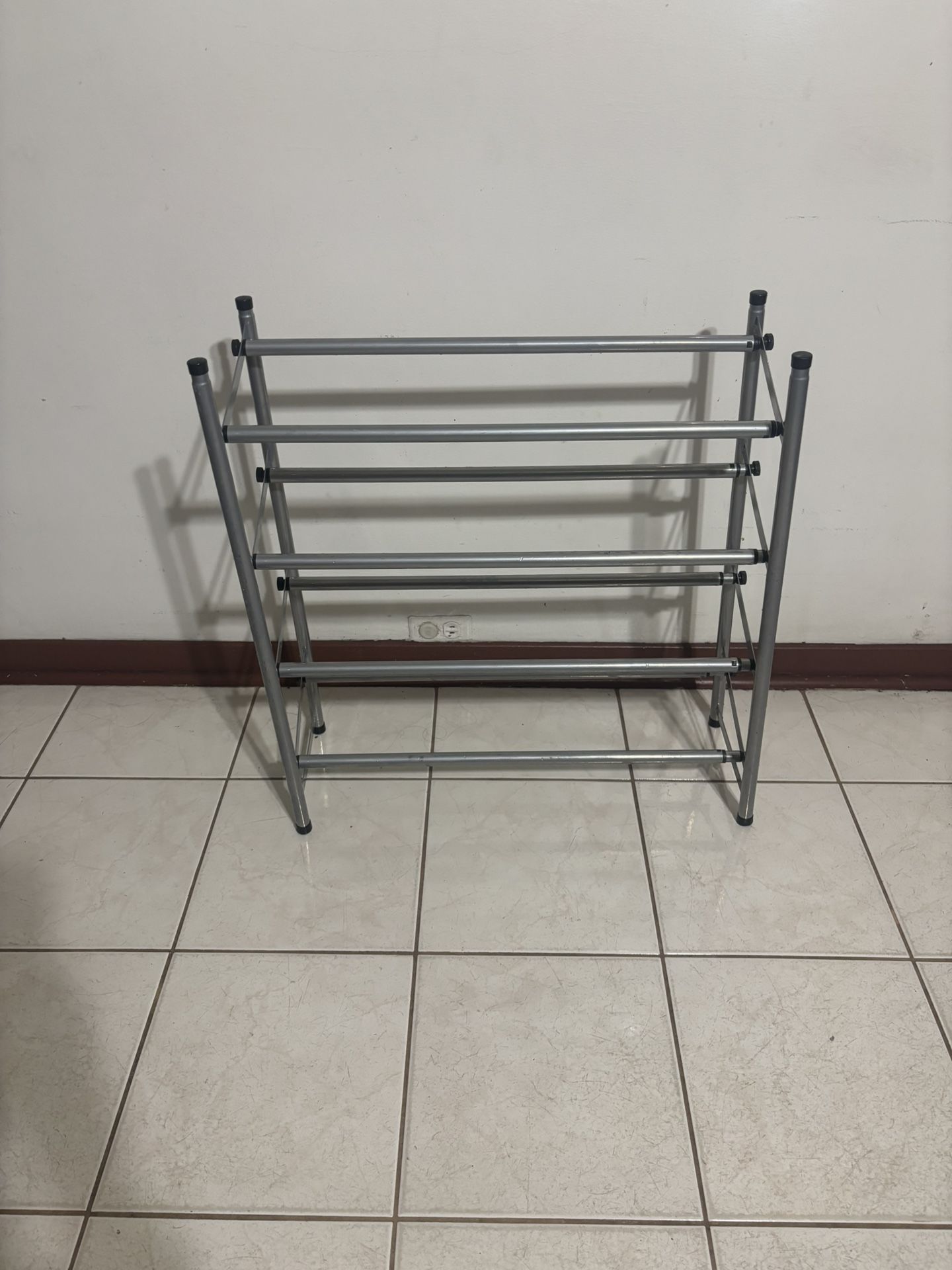 Adjustable Shoe Stand 