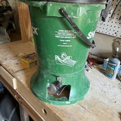 Sheetrock USG Drywall Mud Hopper