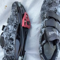 Bike Shoes 46cm----brand New