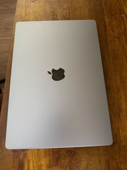 Macbook pro 16 inch m1 pro 19 battery cycles!