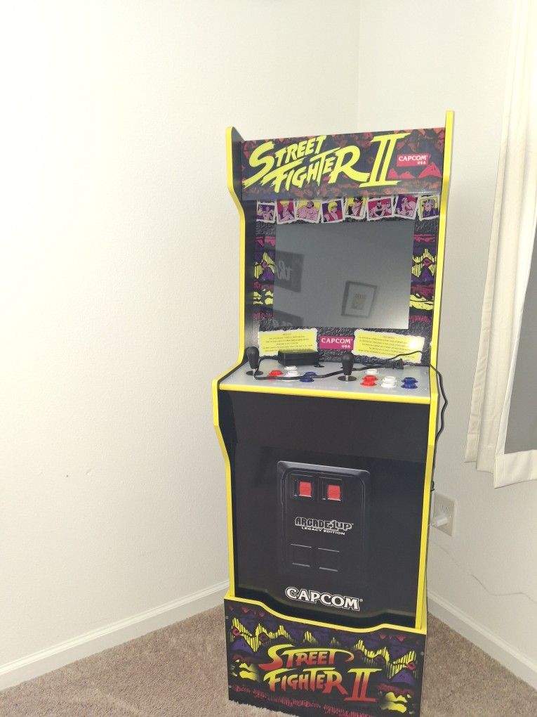 Street Fighter 2 Arcade Game