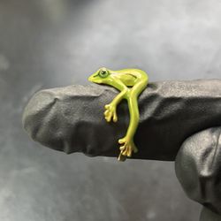 Silver Unique Frog Ring 