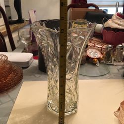 10 inch tall cut glass vase no chips or blemishes
