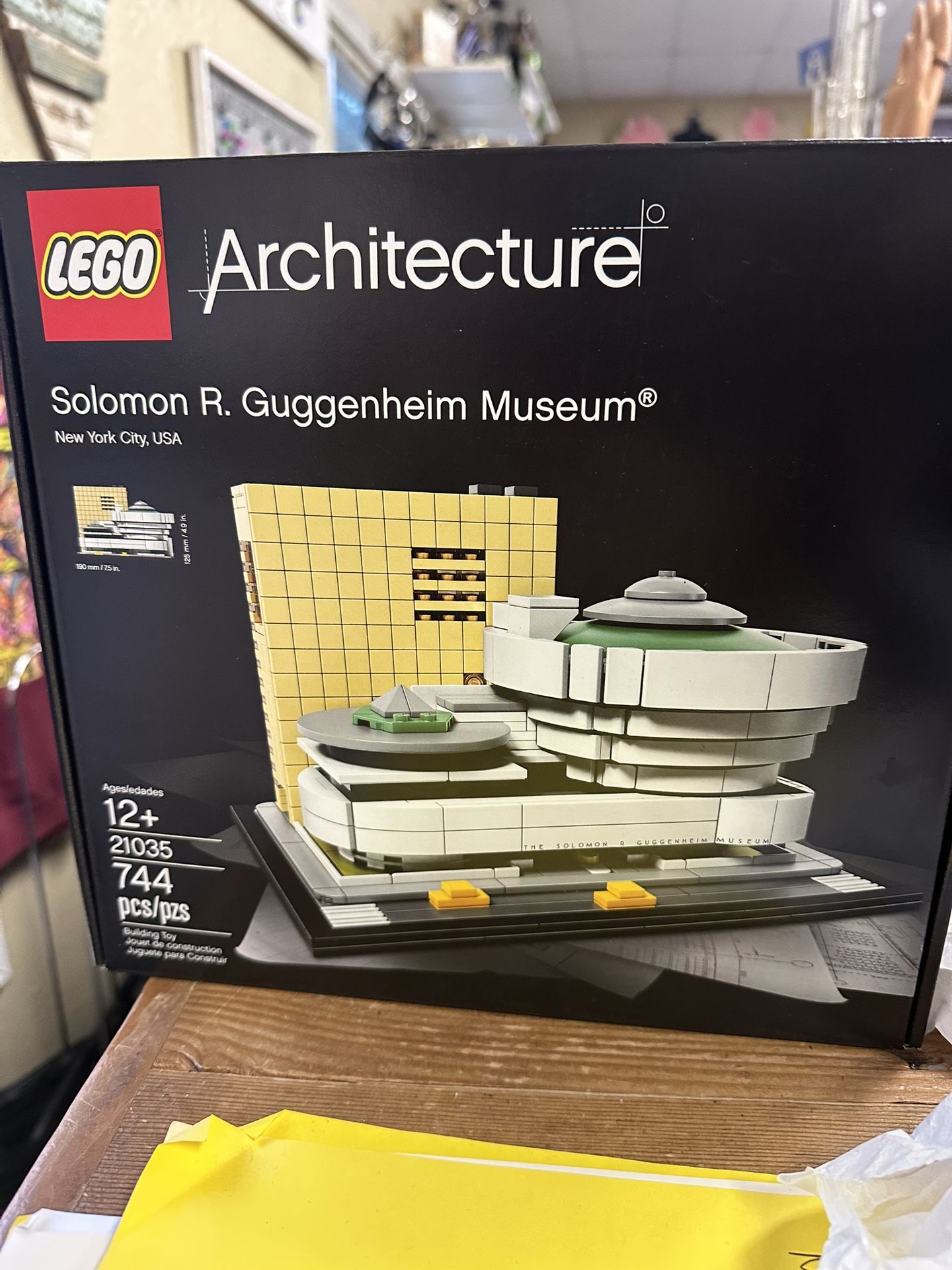 Guggenheim LEGO Set NIB