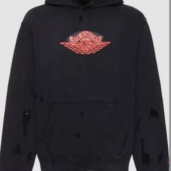 Jordan Flight Distressed Sweatshirt & Fleece Sweatpants 