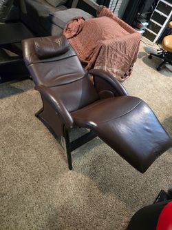 Zero Gravity Chair - Andrew LeBlanc - Relax the Back