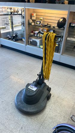Floor buffer