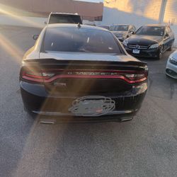 2018 Dodge Charger SXT Plus – Runs & Drives – Mechanic Special – $7,500 OBO