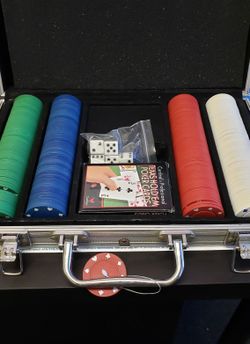 Texas Hold'em poker chips set