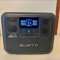 BLUETTI AC70 Portable Power Station