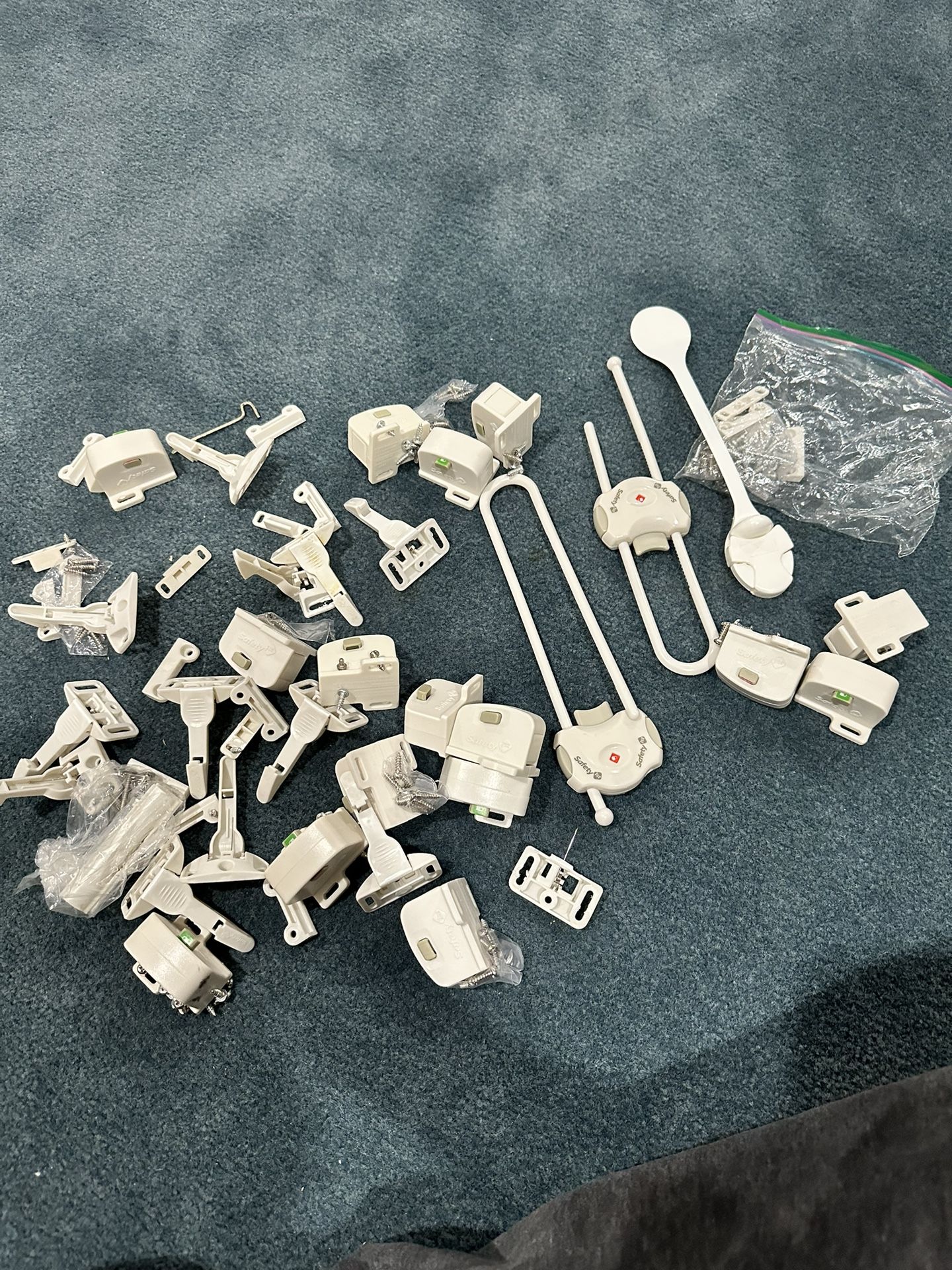 Kids/Baby/infant/Children’s Drawer And Cabinet Safety locks