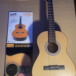 (Used) Beginner Acoustic Guitar 