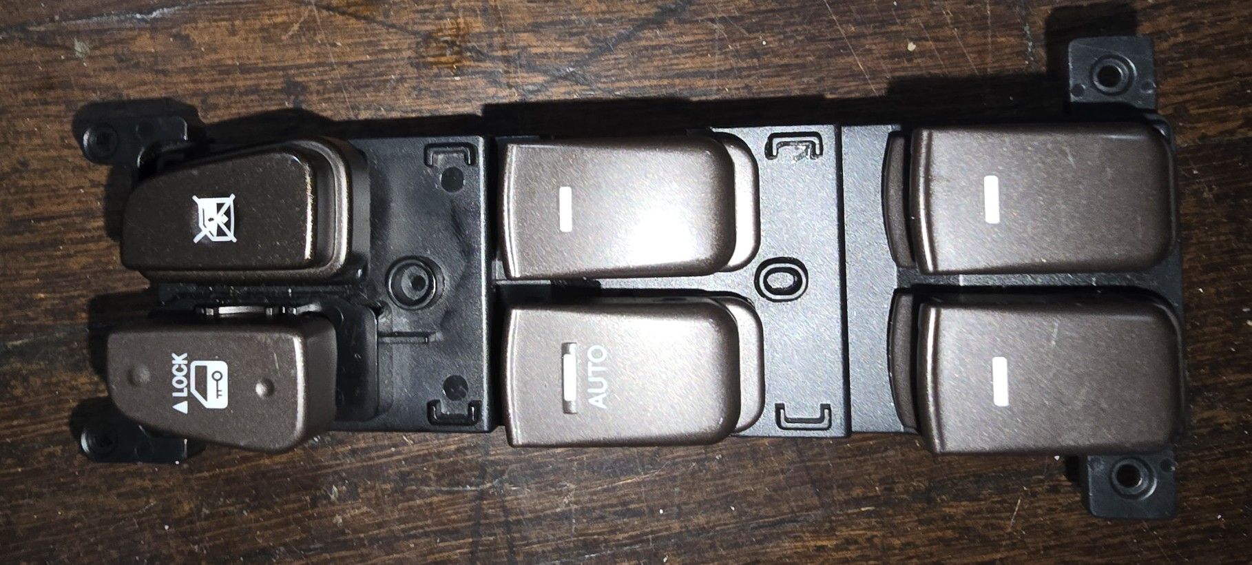 New Hyundai Window Switch 