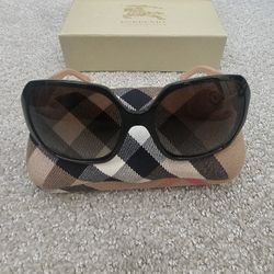 Burberry Sunglasses 