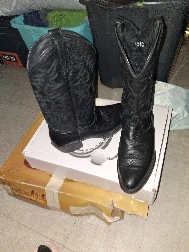 Areot Boots