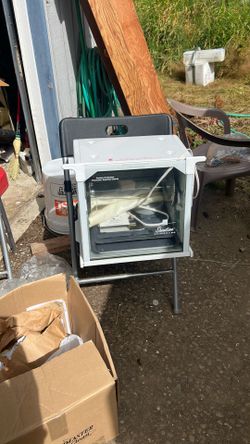 Showtime Rotisserie and BBQ