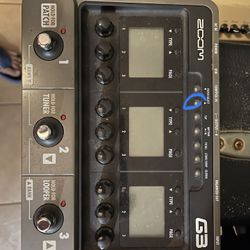 Zoom G3  Guitar Multi effect
