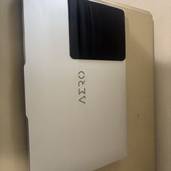 Gigabyte Aero 16 i9 / RTX 3080 Ti / 32GB / 2TB – Read Description (Screen Issue)