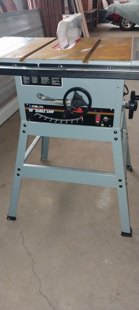 Delta 10"table saw