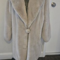 Gray FAUX FUR BY Jolipel 10/12 