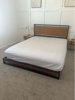 Zinus platform bed frame