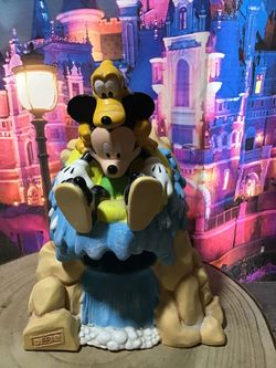 Vintage Dixie Disney Mickey Mouse & Pluto Splash Mountain 3oz Cup Dispenser 