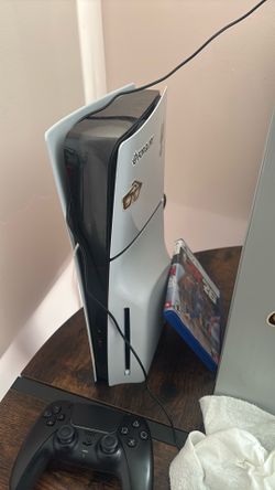 Ps5 with disk tray