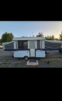 2008 FleetWood Pop Up Trailer
