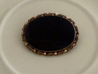 Vintage brooch,  "SYMMETALIC" hallmark, gemstone, sterling silver + 14K gold rope twist frame