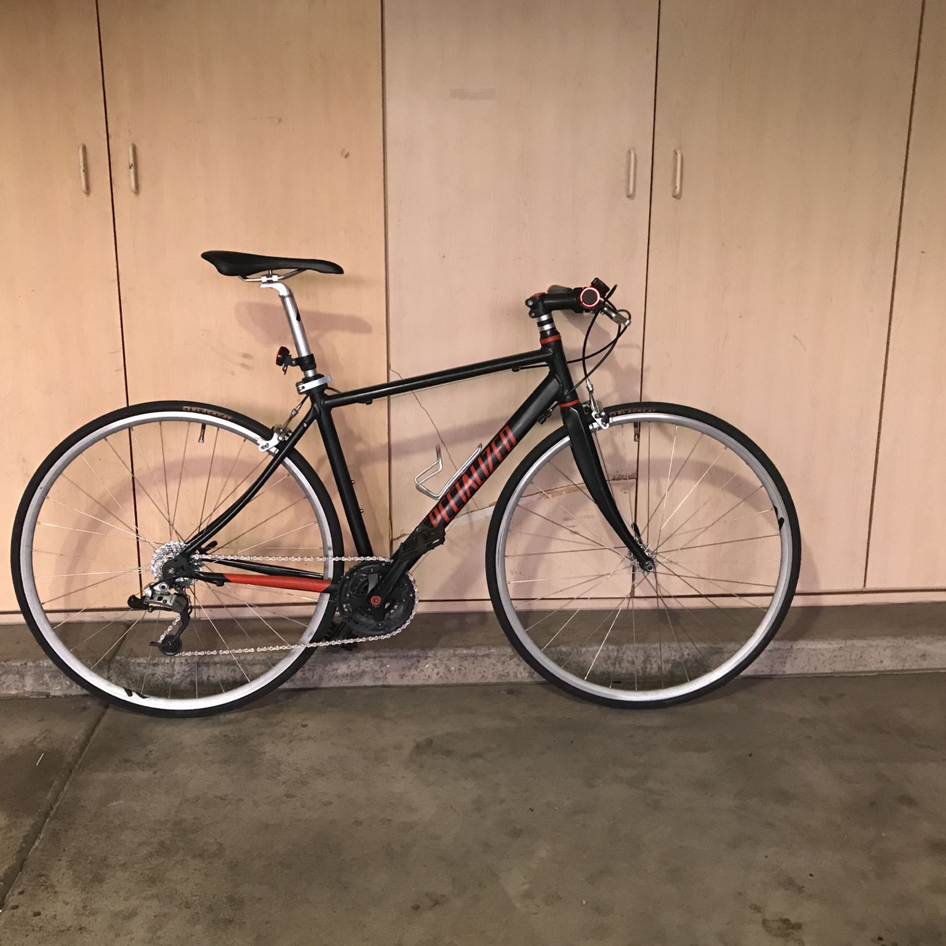 SPECIALIZED TOURING /ROAD BIKE Size50cm