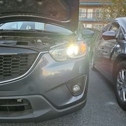 HiD an LED headlights