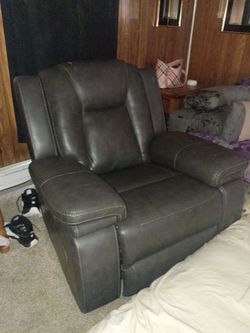 Electric recliner