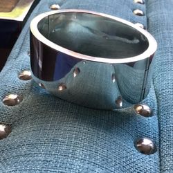Sterling Silver 925 Cuff hinged bracelet.  Mirror finish. Excellent Condition.
