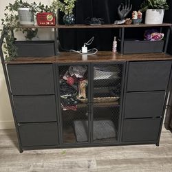 Black Dresser/Stand 