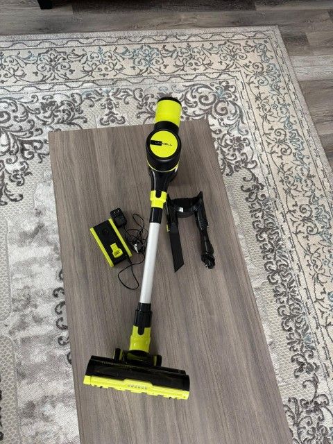 Cordless Vacuum