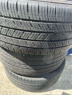 Kumho Solus TA51a Tires 235/45 R18