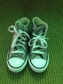 Tenis converse size 13 $8.00