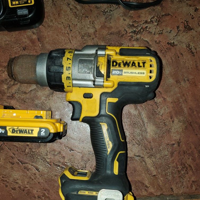 20v Dewalt  Drill