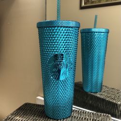 STARBUCKS Winter Holiday Ice-Blue Spiked Tumbler Cold Cup (Venti, 24 oz.)