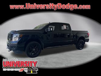 2018 Nissan TITAN XD