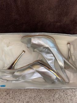 Jessica Simpson heels