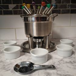 FARBERWARE STAINLESS STEEL FONDUE SET W/ BOX - COMPLETE [MISSING 1 RAMEKIN]
