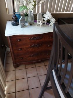 Antique Dresser.$150