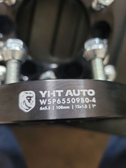 Wheel spacers for toyota
