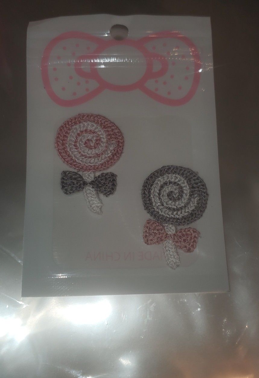 lollipop w/bow embellishments