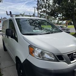 2015 Nissan Van 