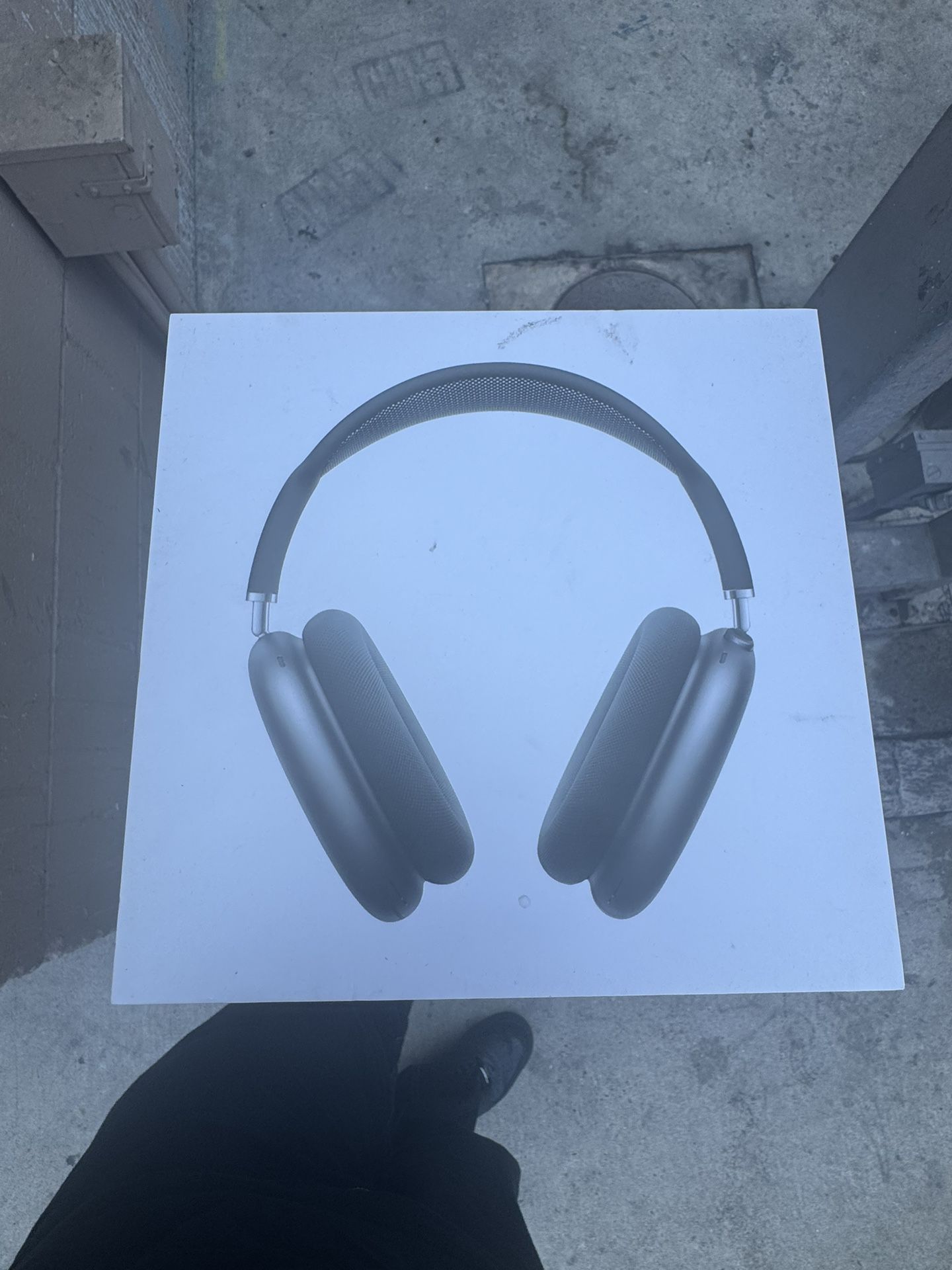 AIRPODS MAX