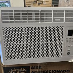 6000btu Windows Ac By GE WiFi Smart.  Complete Set New In Box 