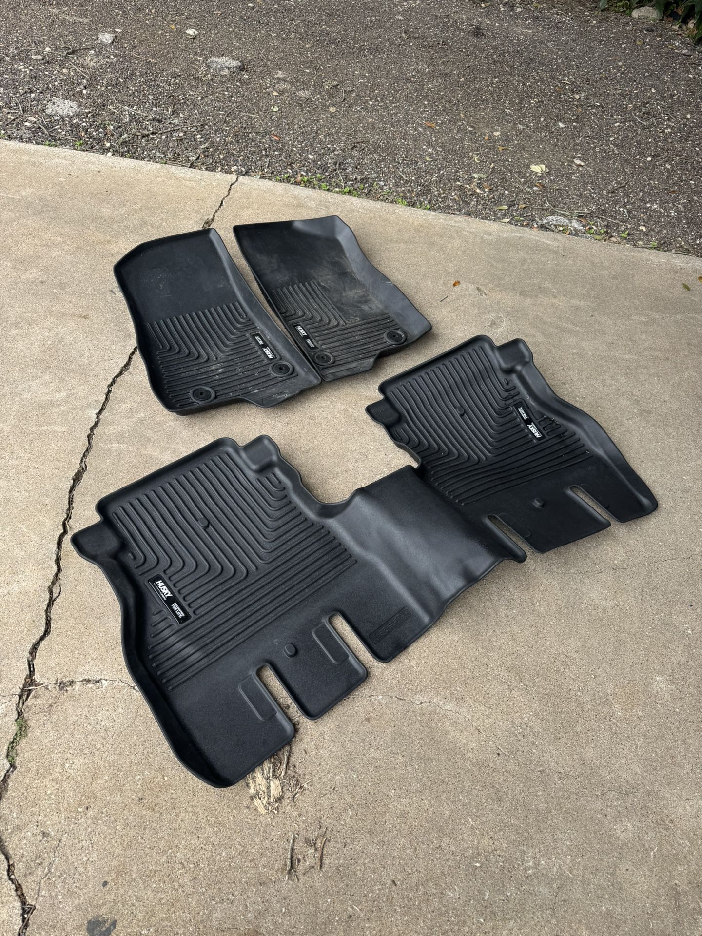 2018 Up Jeep Wrangler Husky Liner 